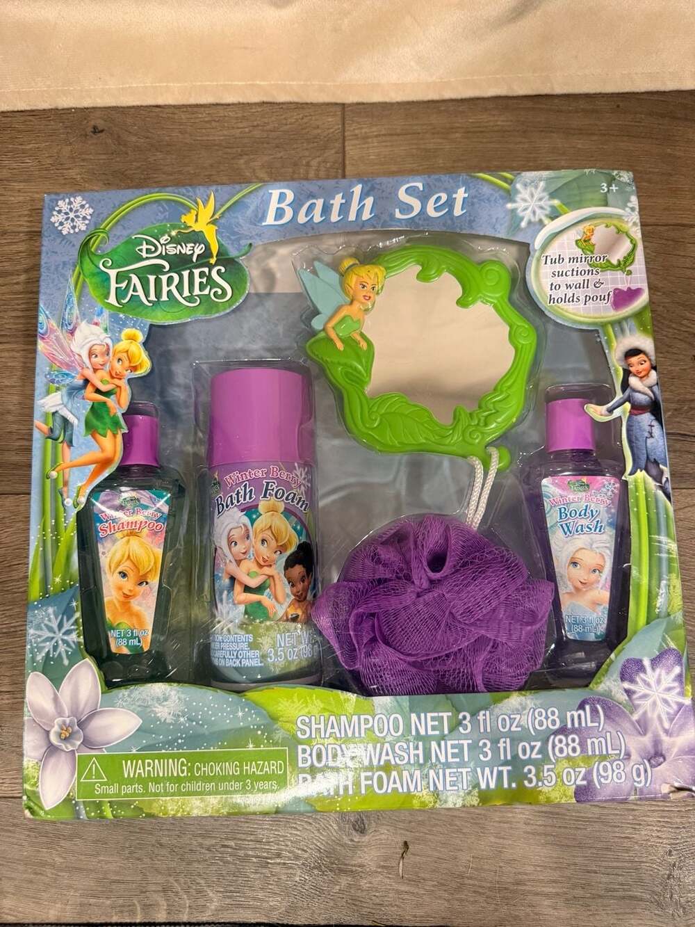 Disney Fairies Winter Berry 5-Piece Bath Set with Shampoo, Body Wash